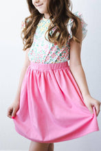 Load image into Gallery viewer, Daffodils S/S Ruffle Tee