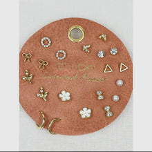 Load image into Gallery viewer, Dainty Earrings