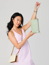 Load image into Gallery viewer, Riley Micro Straw 3 Compartment Crossbody/Wristlet