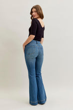 Load image into Gallery viewer, Judy Blue Paige - Tummy Control Flare