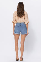 Load image into Gallery viewer, Judy Blue Classic Cuff Shorts
