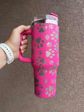 Load image into Gallery viewer, 40oz Paw Print Tumblers
