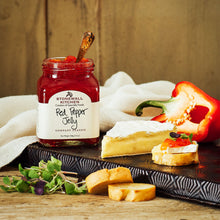 Load image into Gallery viewer, Red Pepper Jelly 13oz
