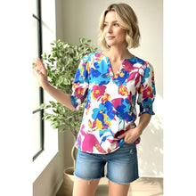 Load image into Gallery viewer, Staccato Smocked Sleeve Floral Top
