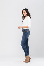 Load image into Gallery viewer, Middle-Middle Skinny Denim
