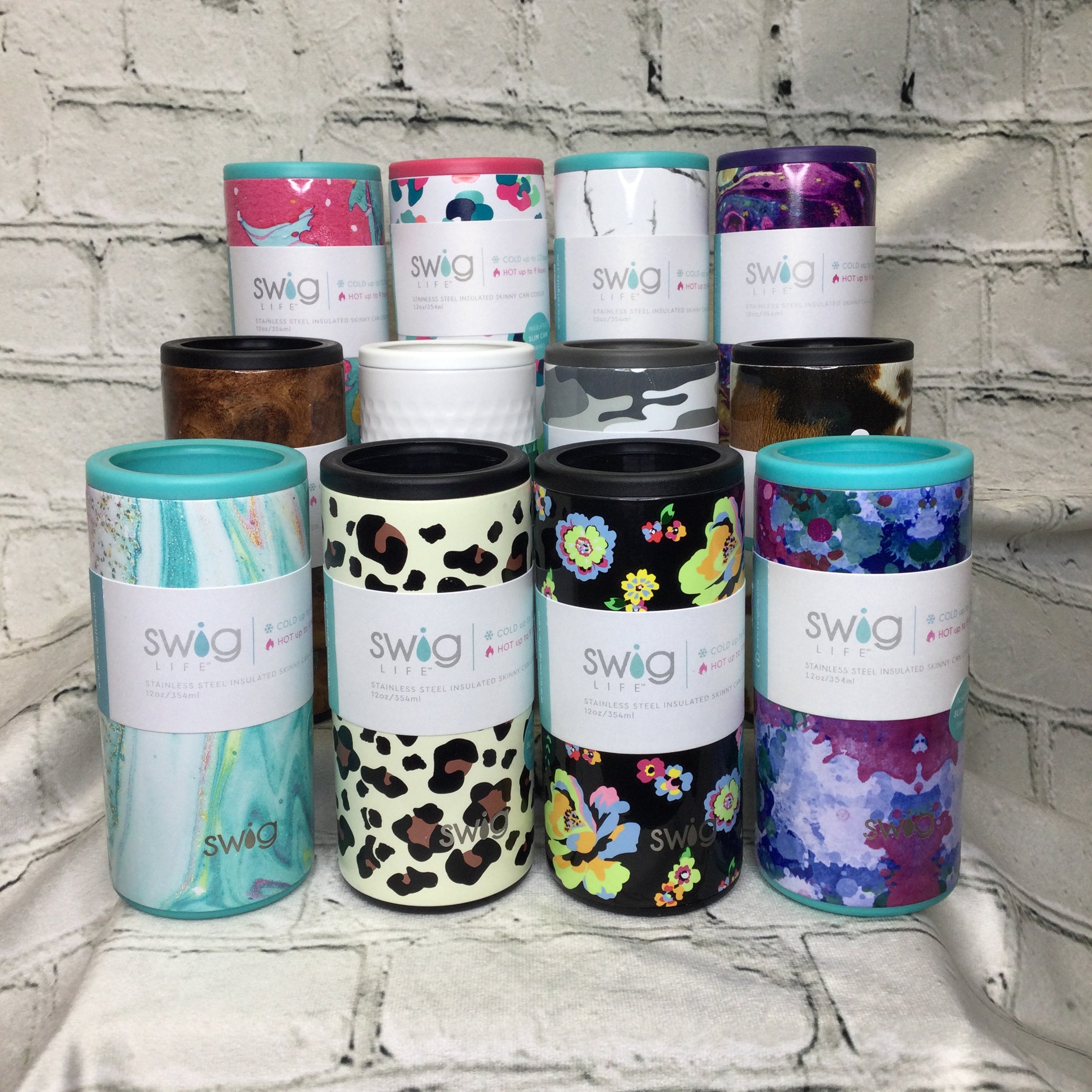 SWIG Swirled Peace Skinny Can Cooler – Northwest Hills at Davenport